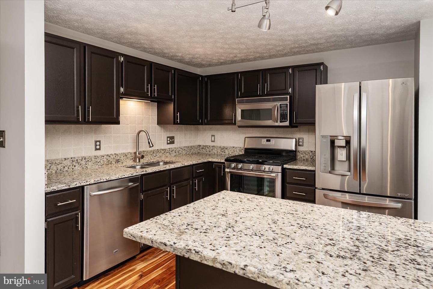 2412 Pineville Crest Court photo 6