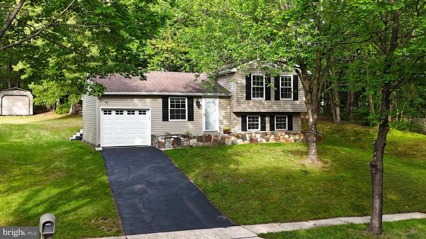 357 Council Oak Drive photo 4