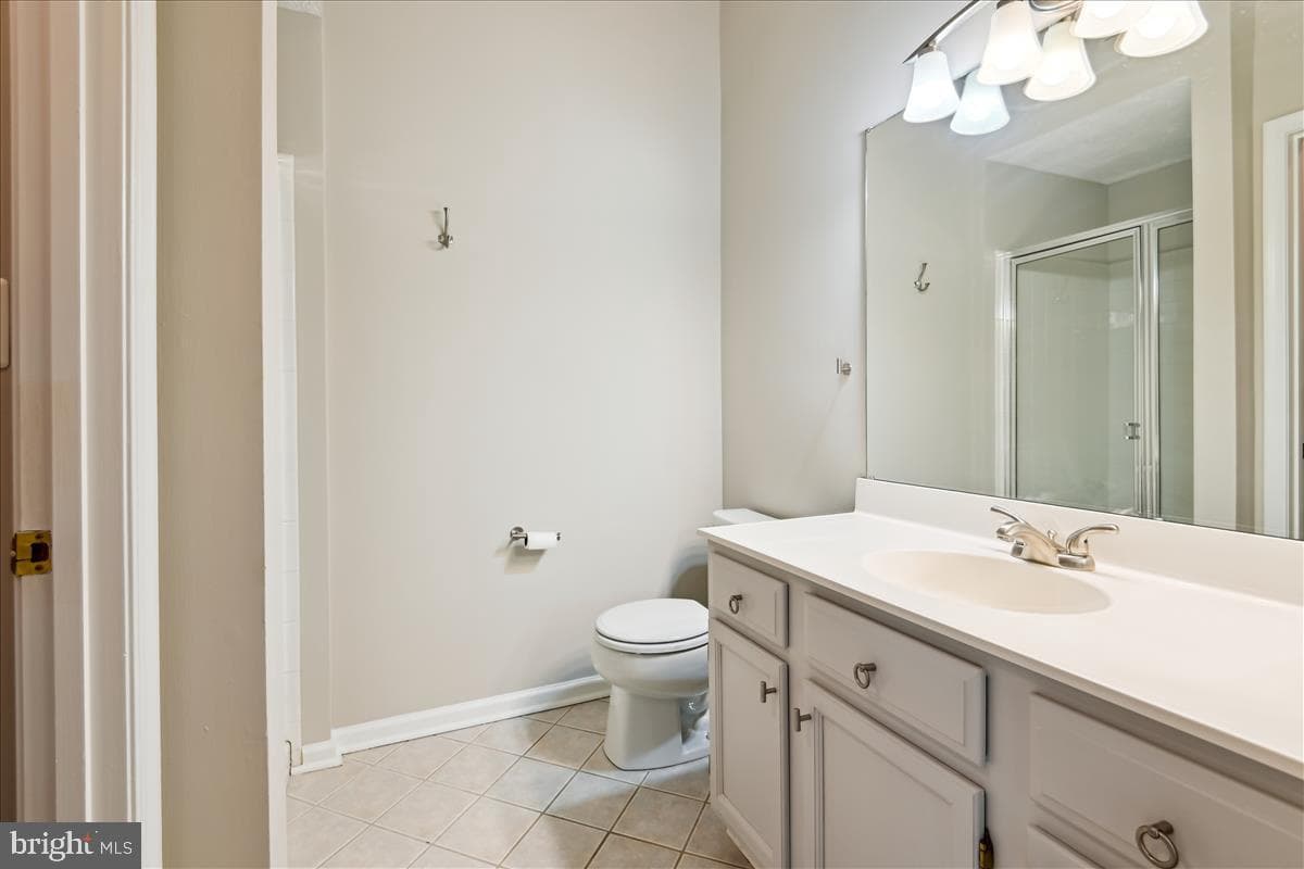 977 Chestnut Manor Court photo 26