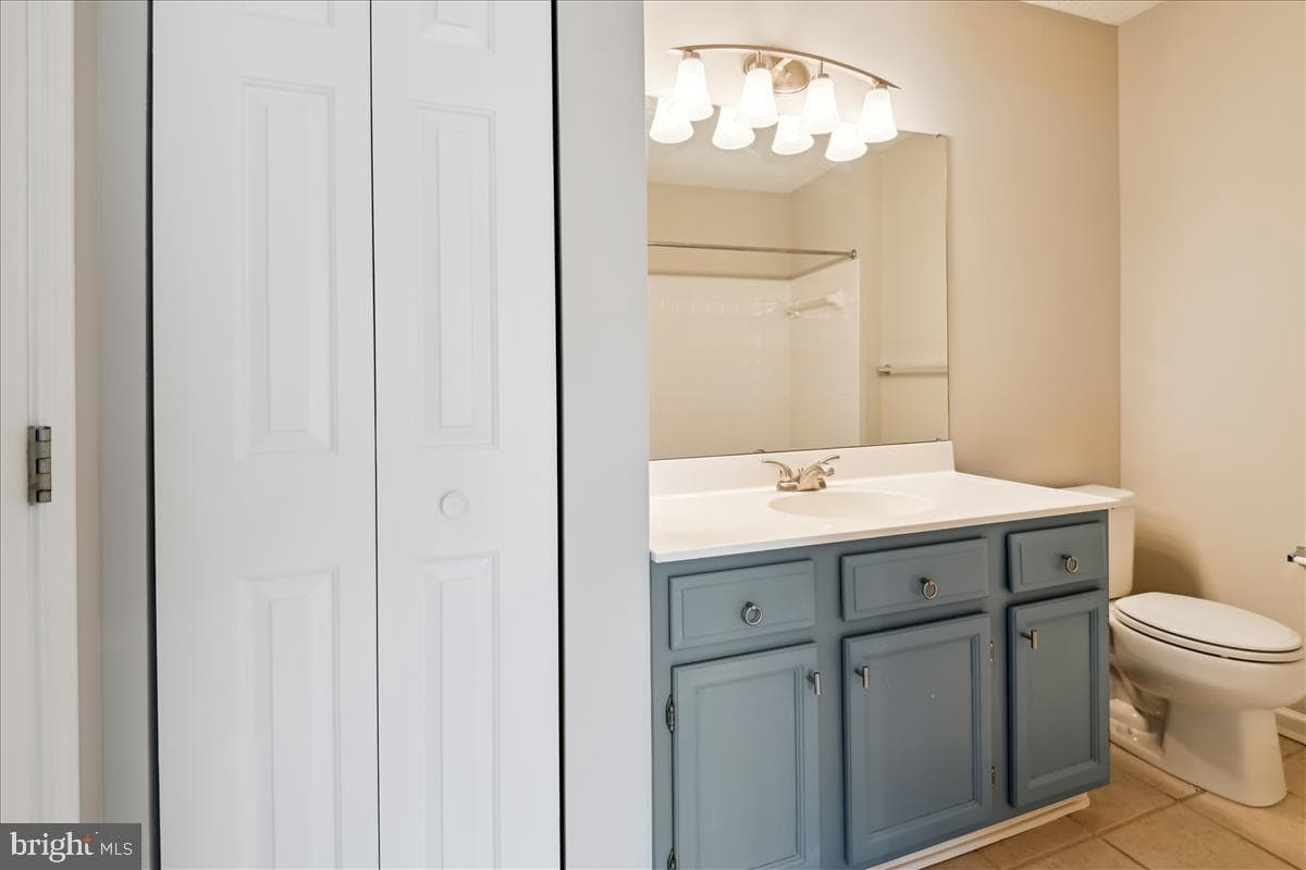 977 Chestnut Manor Court photo 29