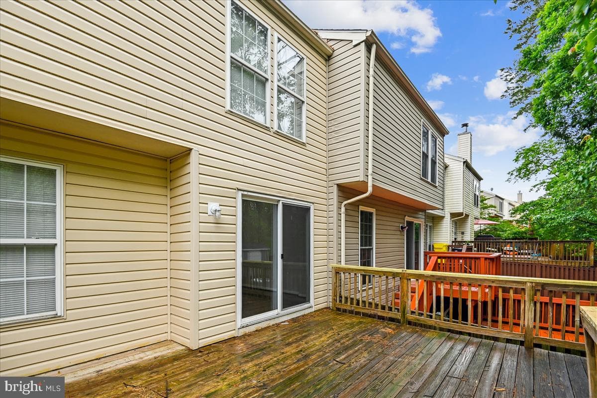 977 Chestnut Manor Court photo 43