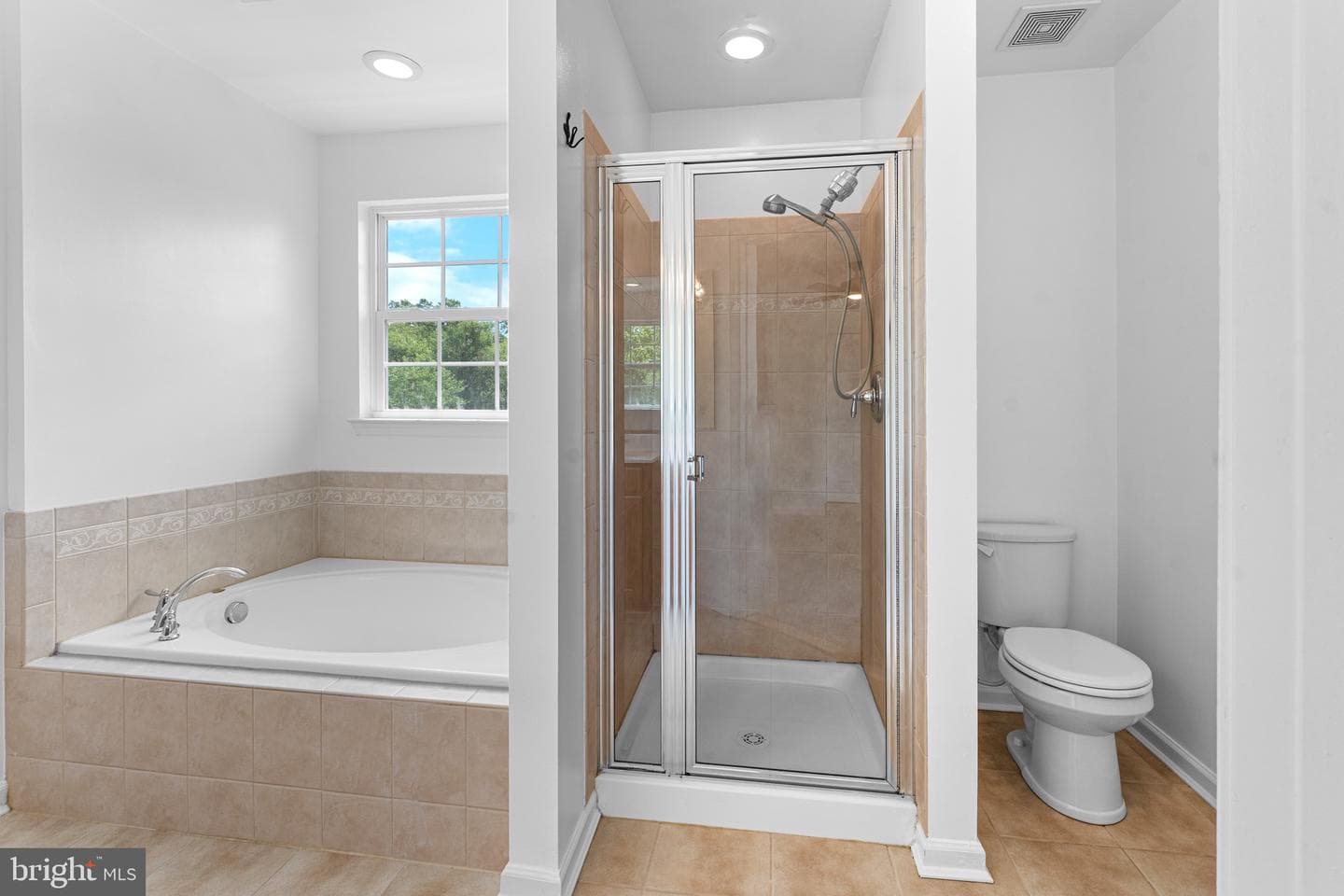7258 Mockingbird Circle photo 38