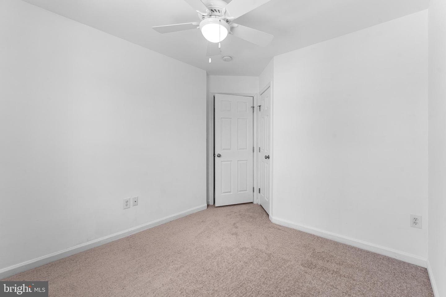 7258 Mockingbird Circle photo 45