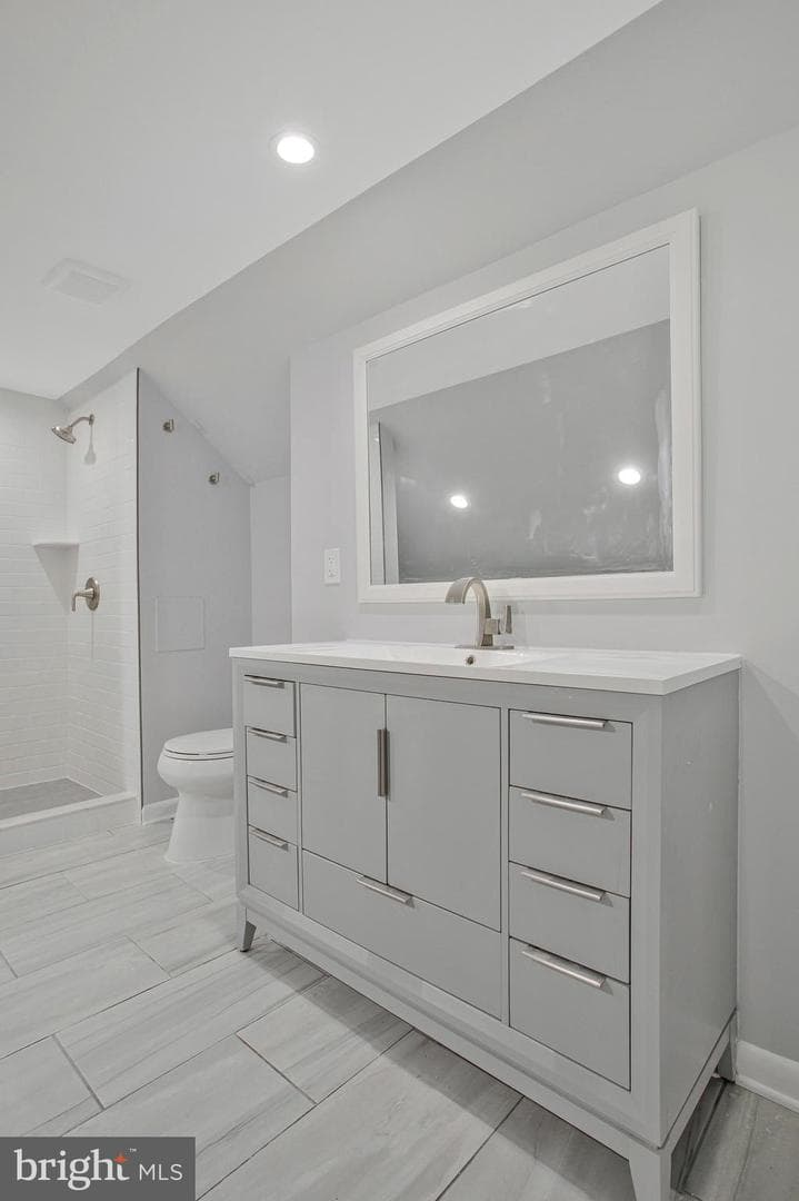 404 Nancy Avenue photo 26