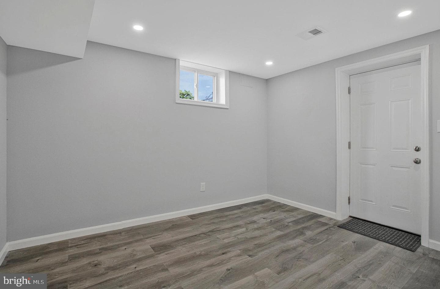 404 Nancy Avenue photo 30