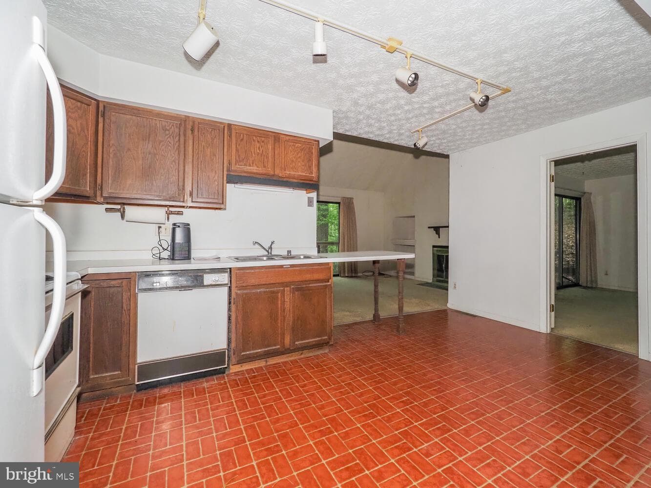 524 Ridge Road photo 10