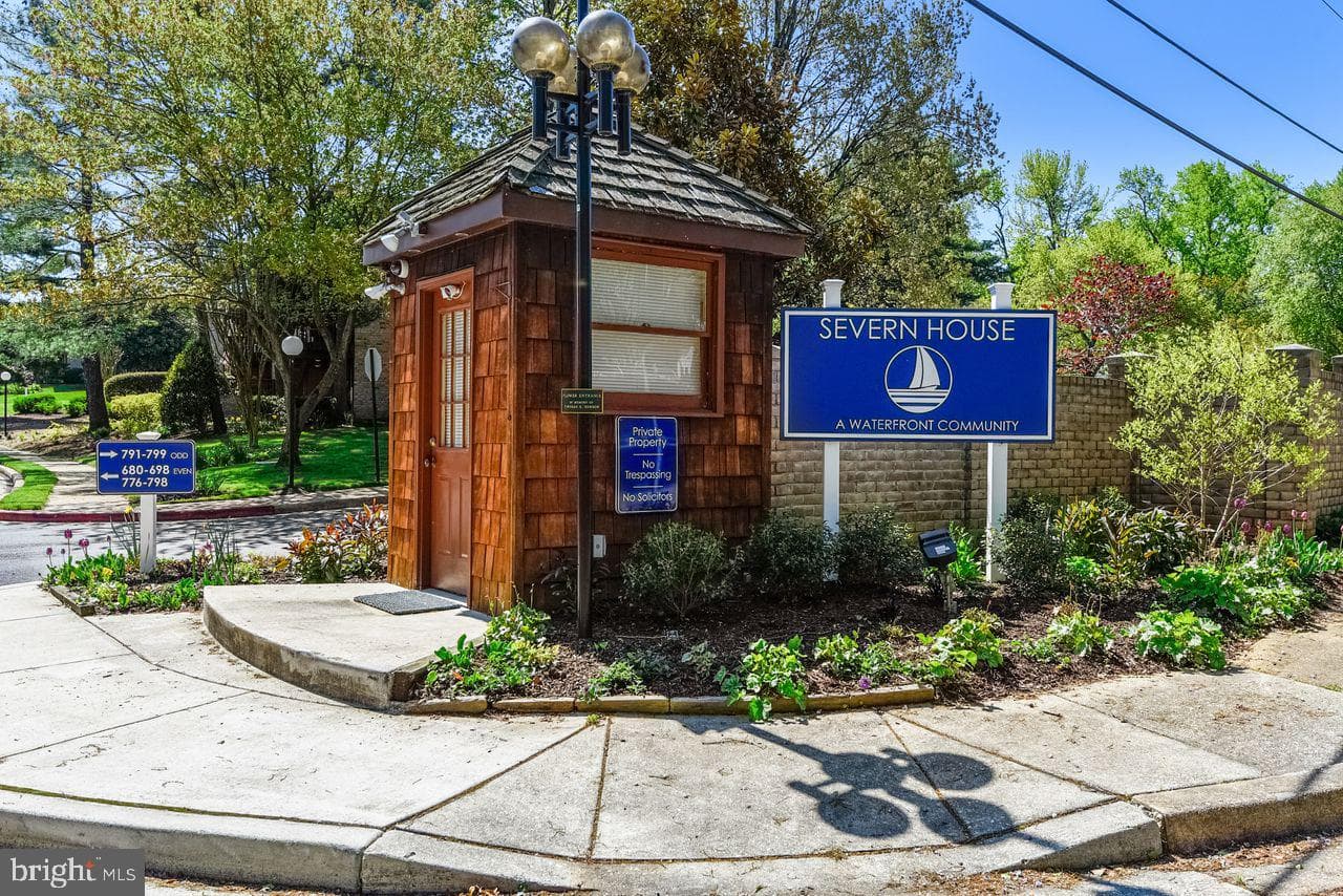 769 Fairview Avenue #769 E photo 24
