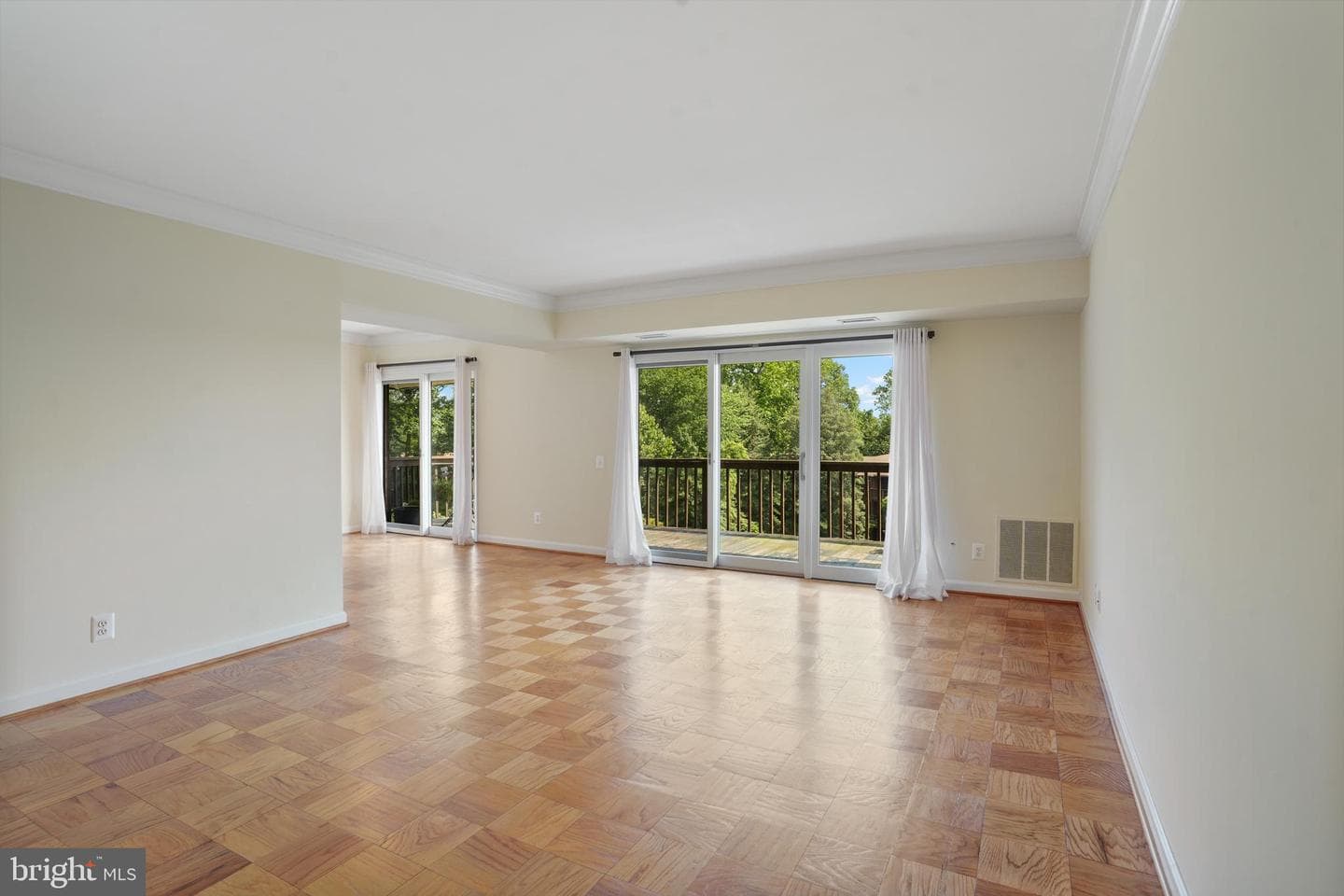 769 Fairview Avenue #769 E photo 3