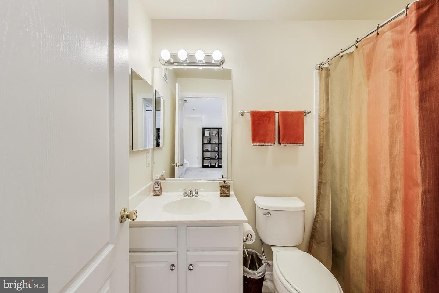 3428 Carriage Walk Court #14-B photo 18