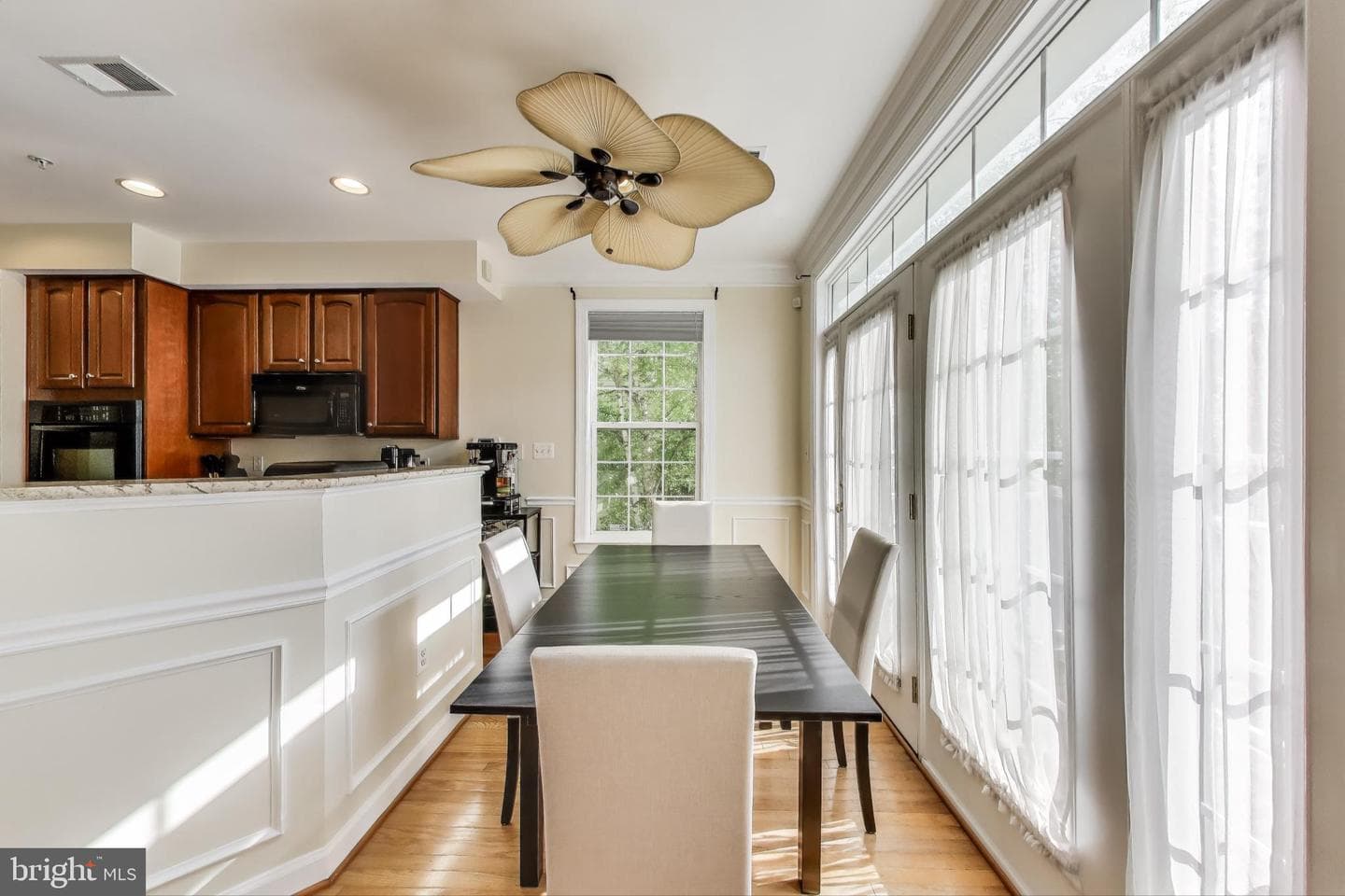 3428 Carriage Walk Court #14-B photo 6