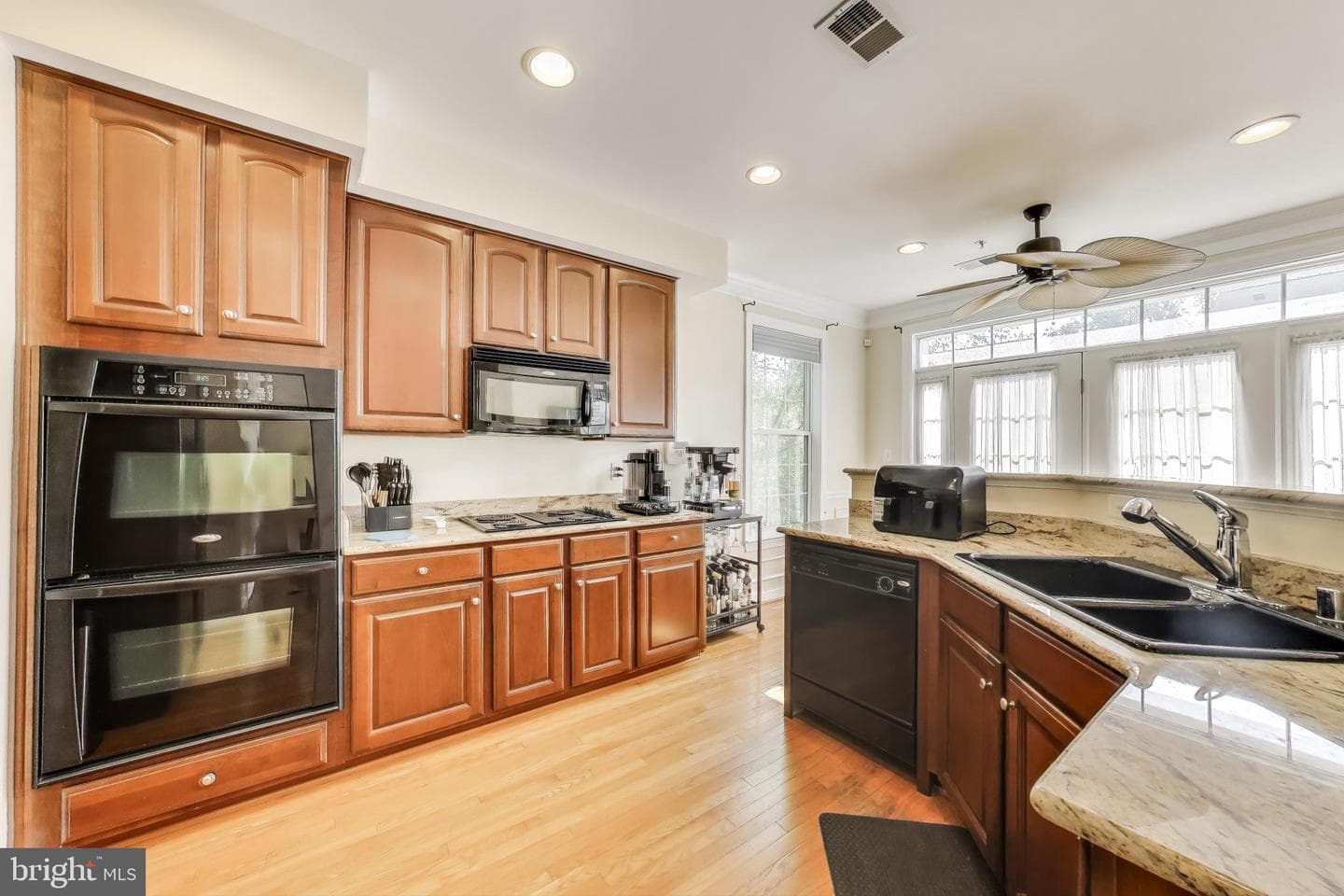 3428 Carriage Walk Court #14-B photo 8