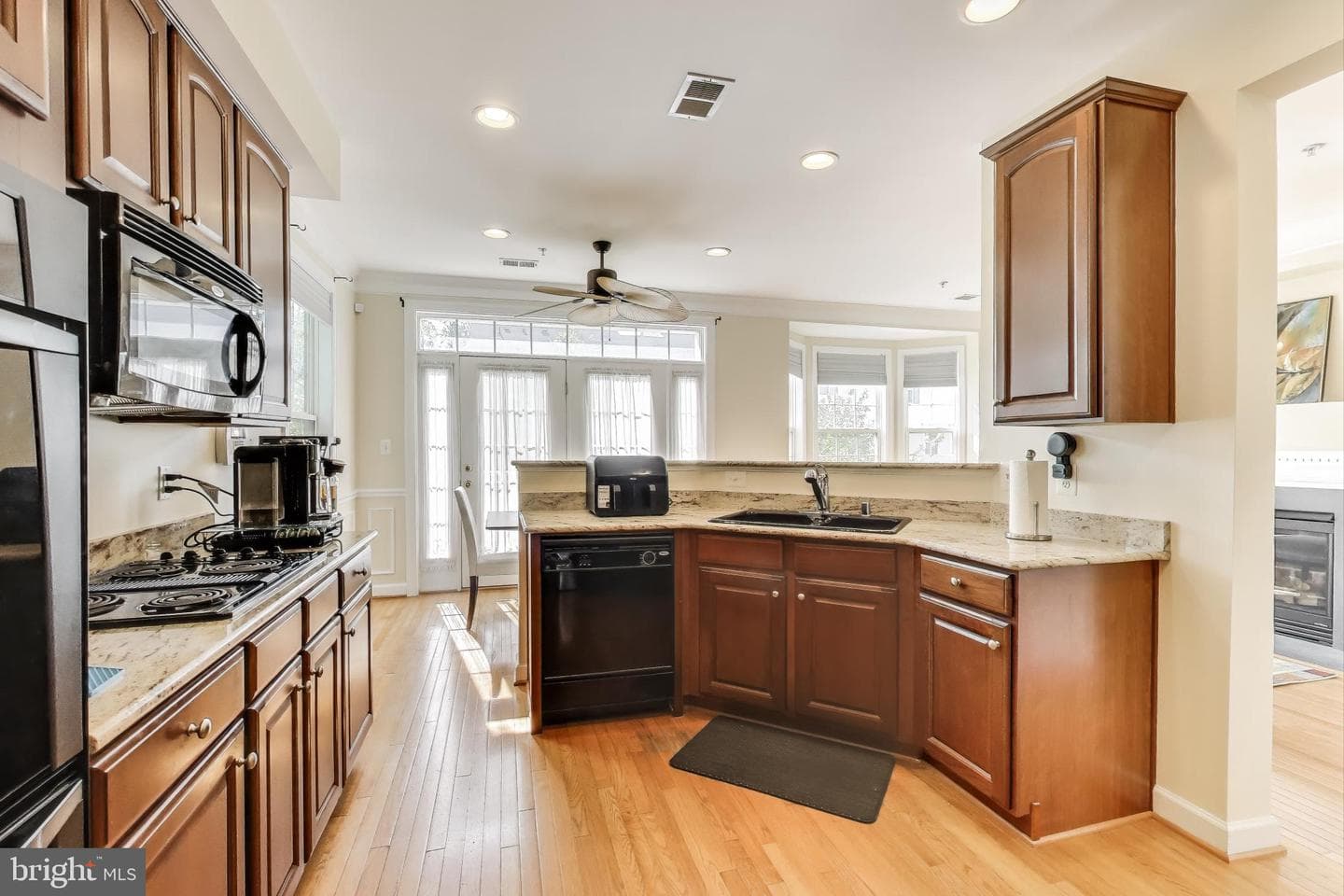 3428 Carriage Walk Court #14-B photo 9