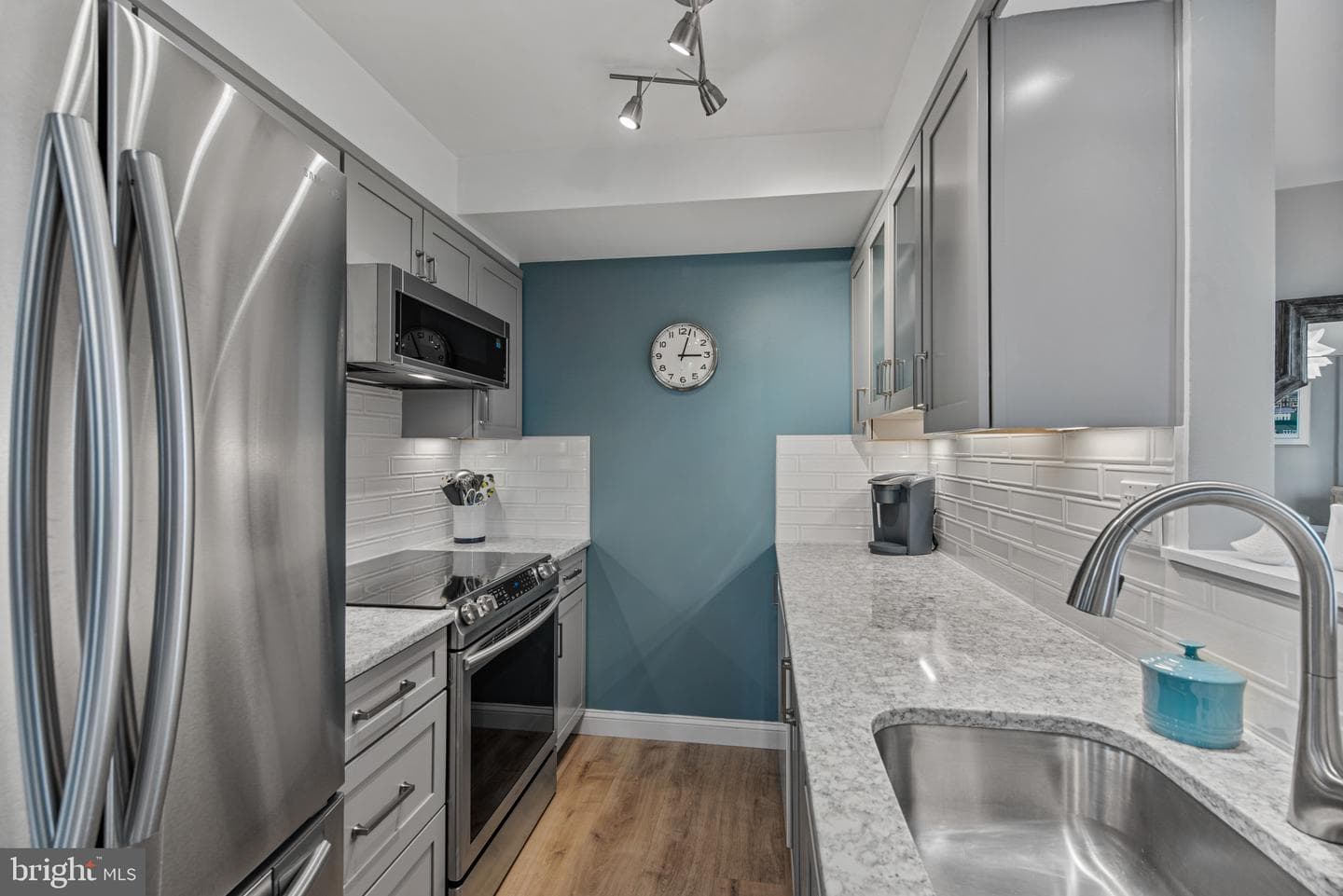 316 Burnside Street #501 photo 14