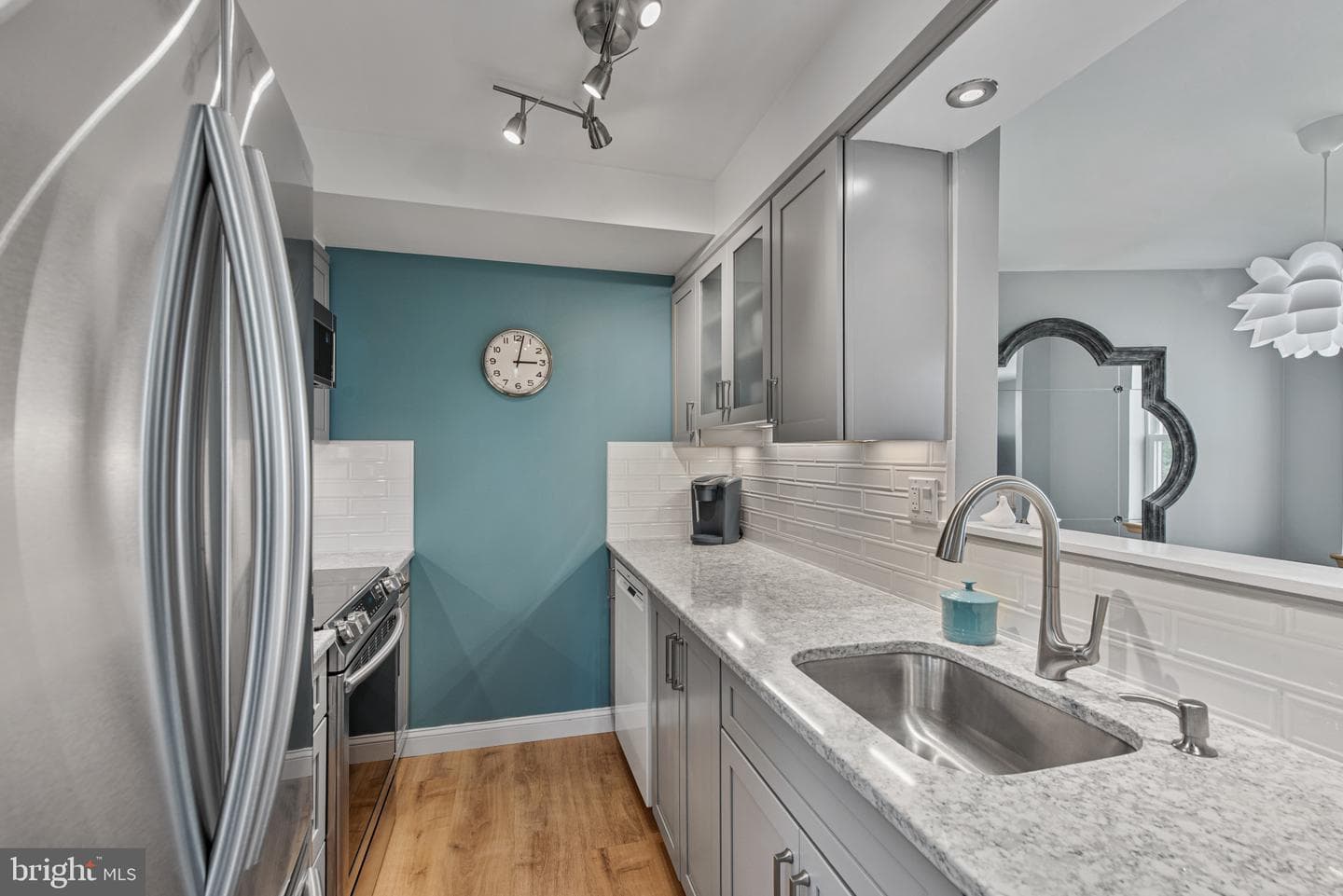 316 Burnside Street #501 photo 16