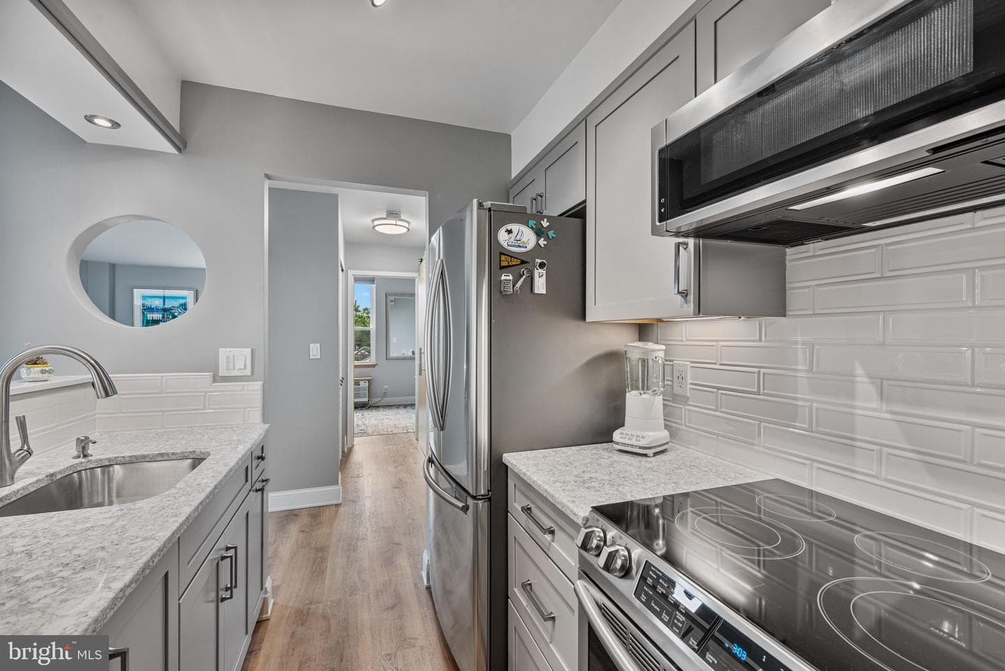 316 Burnside Street #501 photo 17