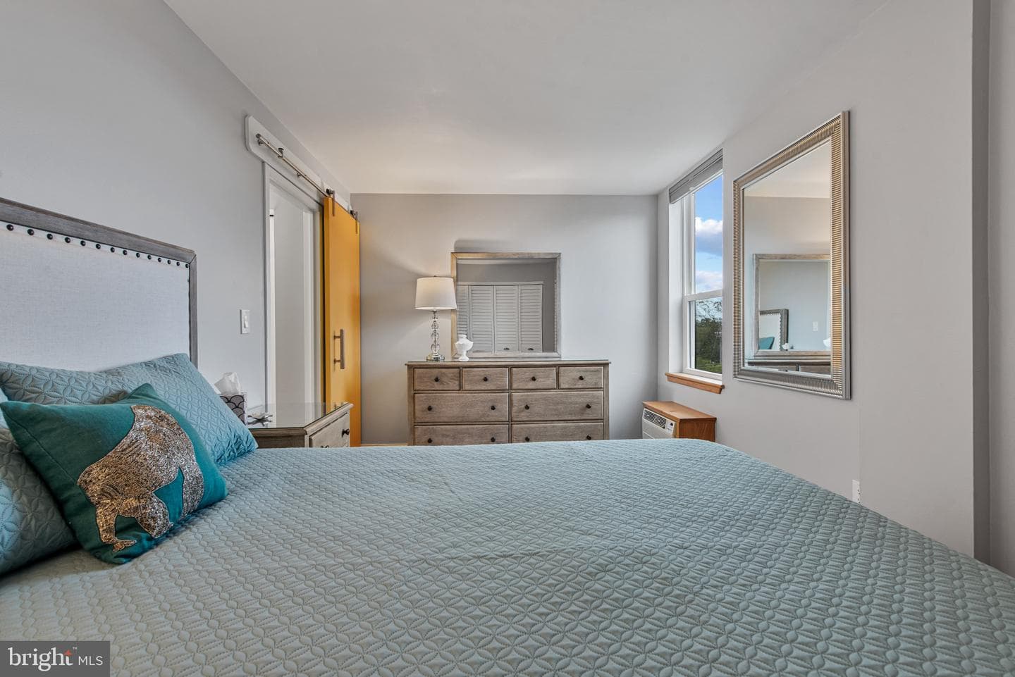 316 Burnside Street #501 photo 27