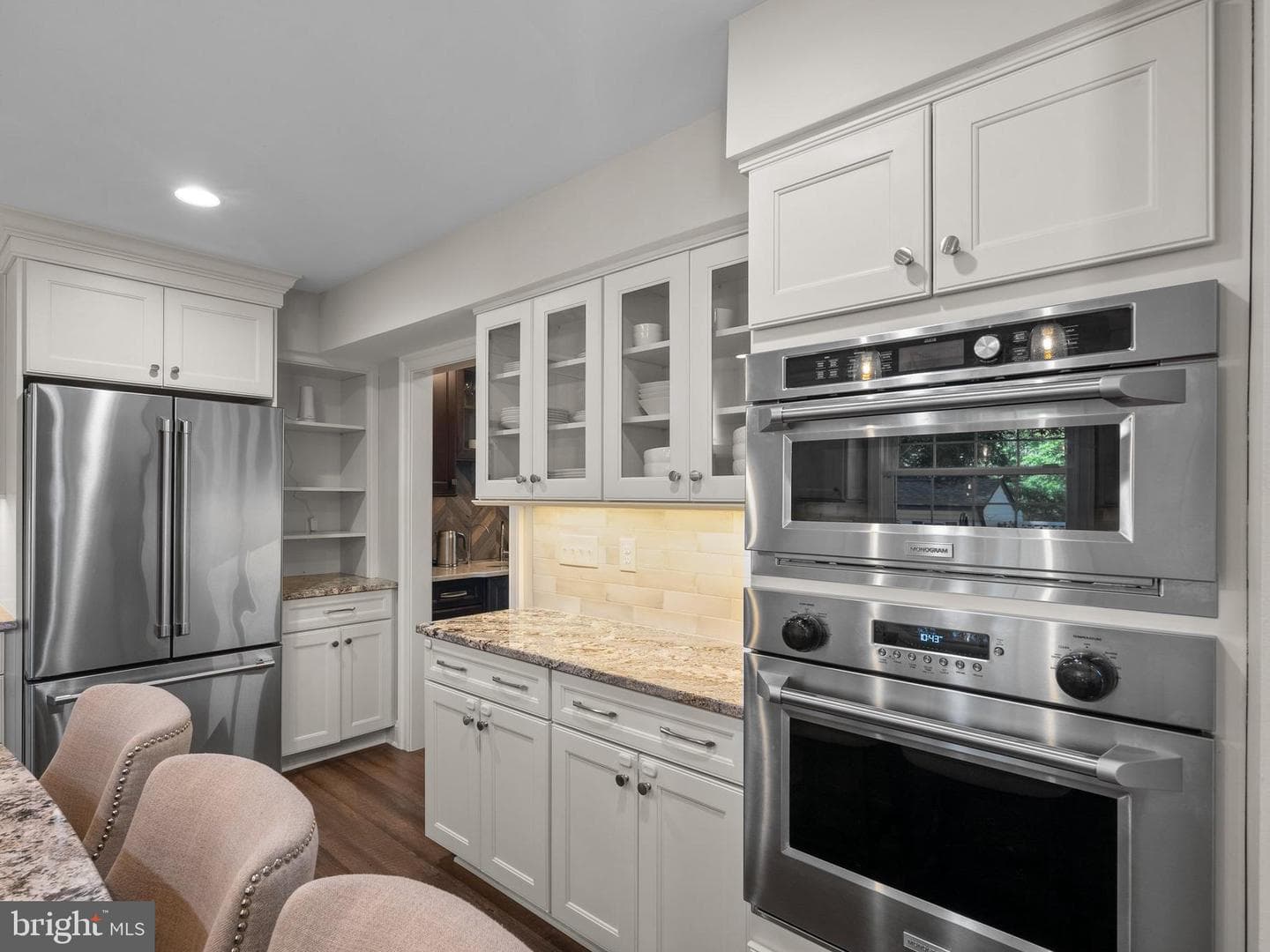 410 Metropolitan Boulevard photo 12
