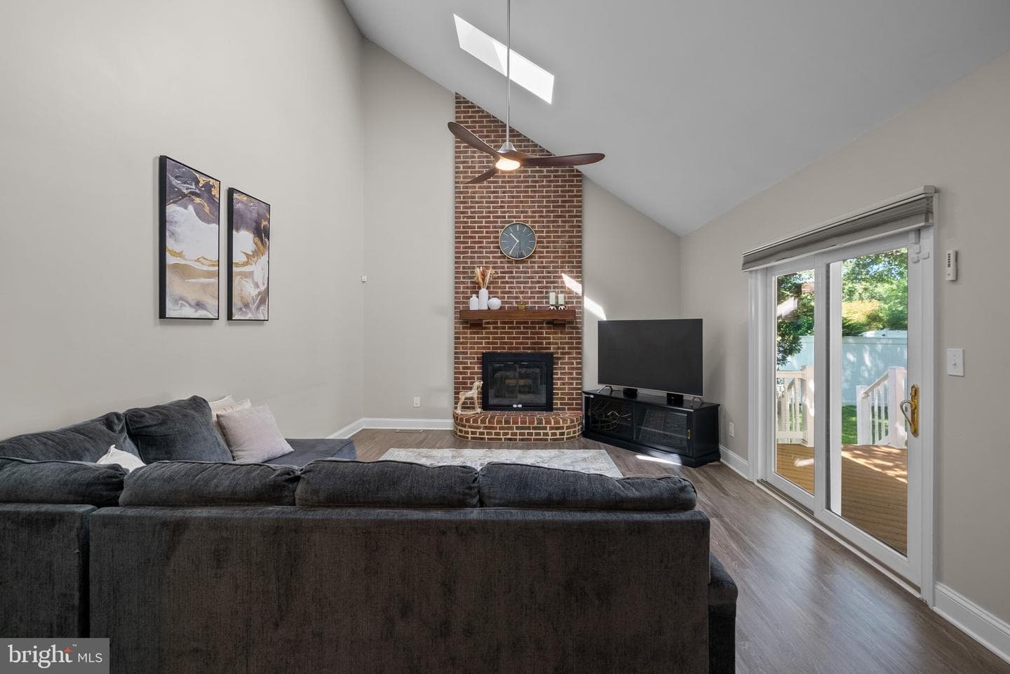410 Metropolitan Boulevard photo 18