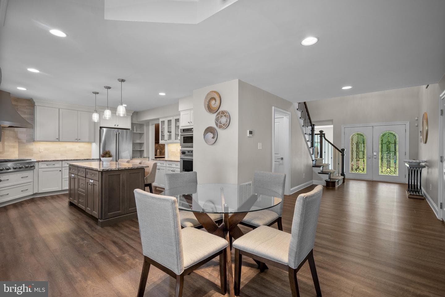 410 Metropolitan Boulevard photo 4