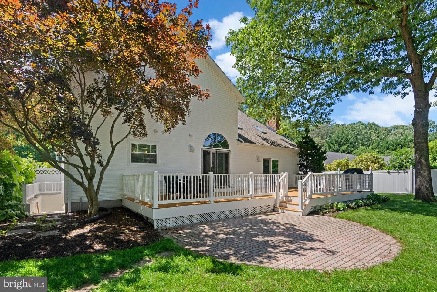 410 Metropolitan Boulevard photo 43