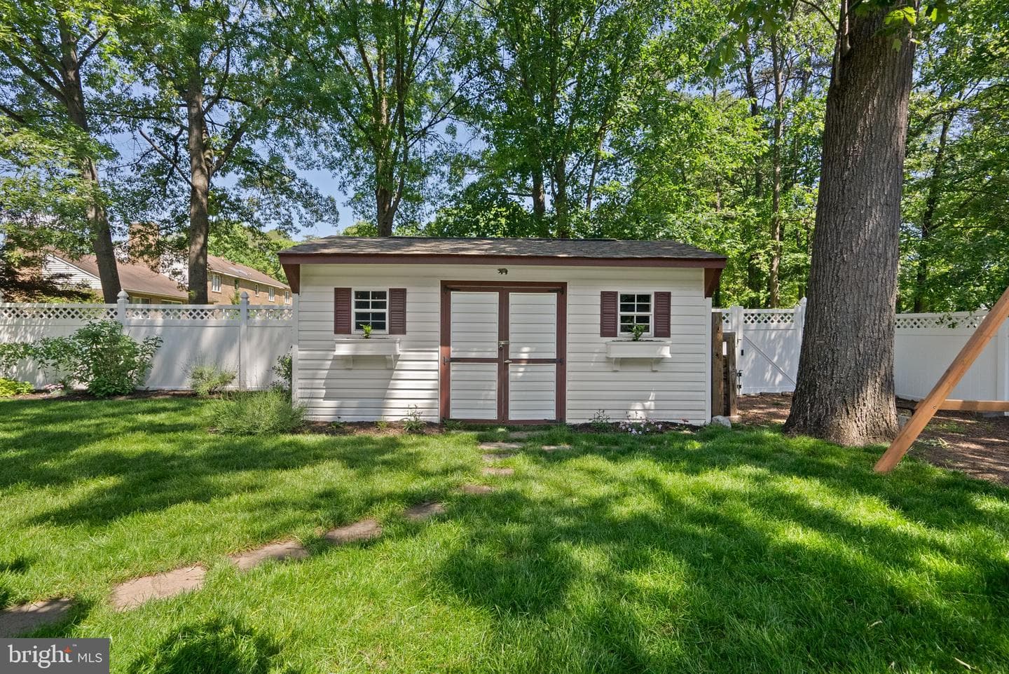410 Metropolitan Boulevard photo 44