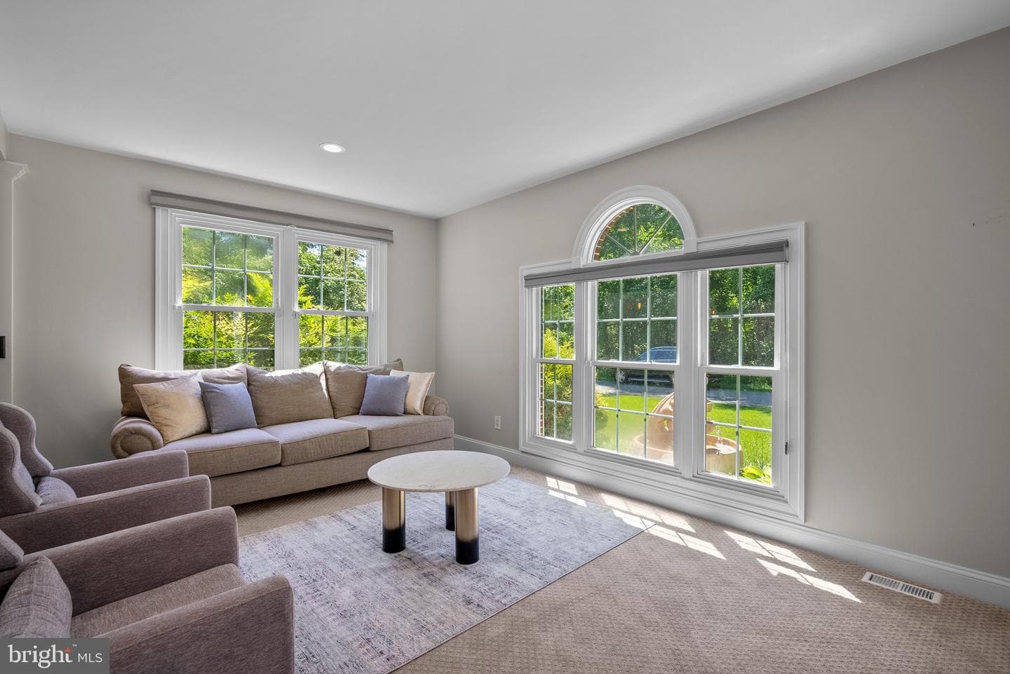 410 Metropolitan Boulevard photo 6