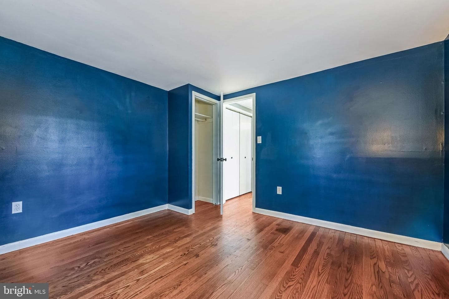 200 Southwood Road photo 16