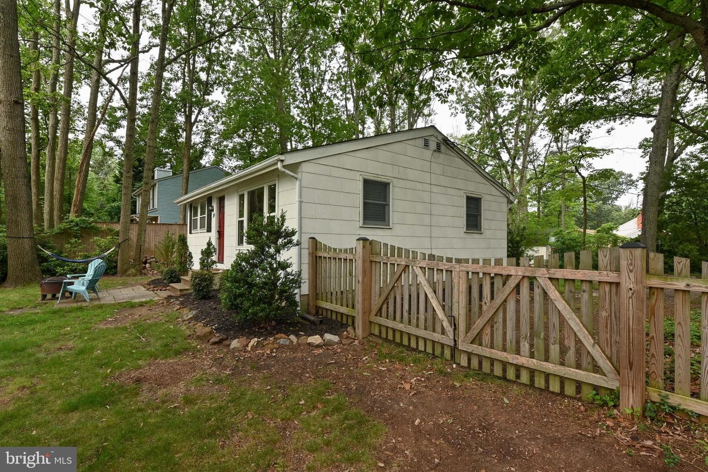 200 Southwood Road photo 26