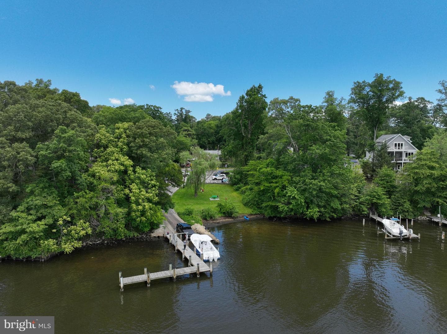 200 Southwood Road photo 31