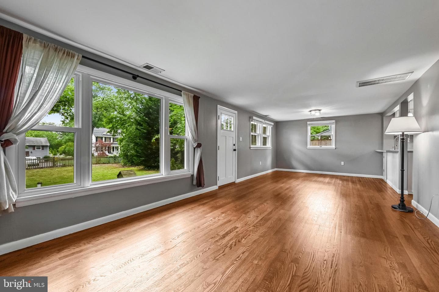 200 Southwood Road photo 5