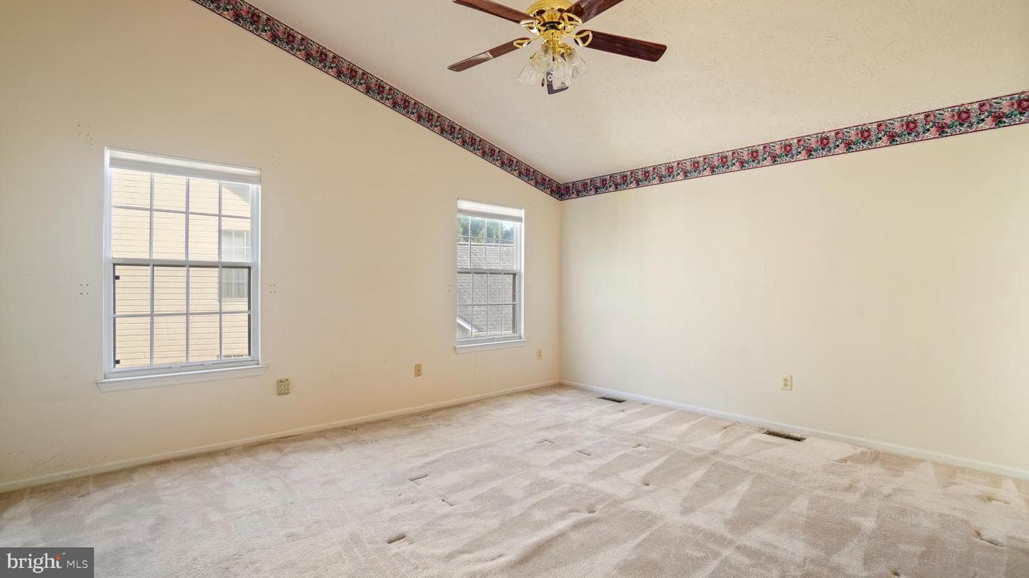 2710 Strongs Court photo 28