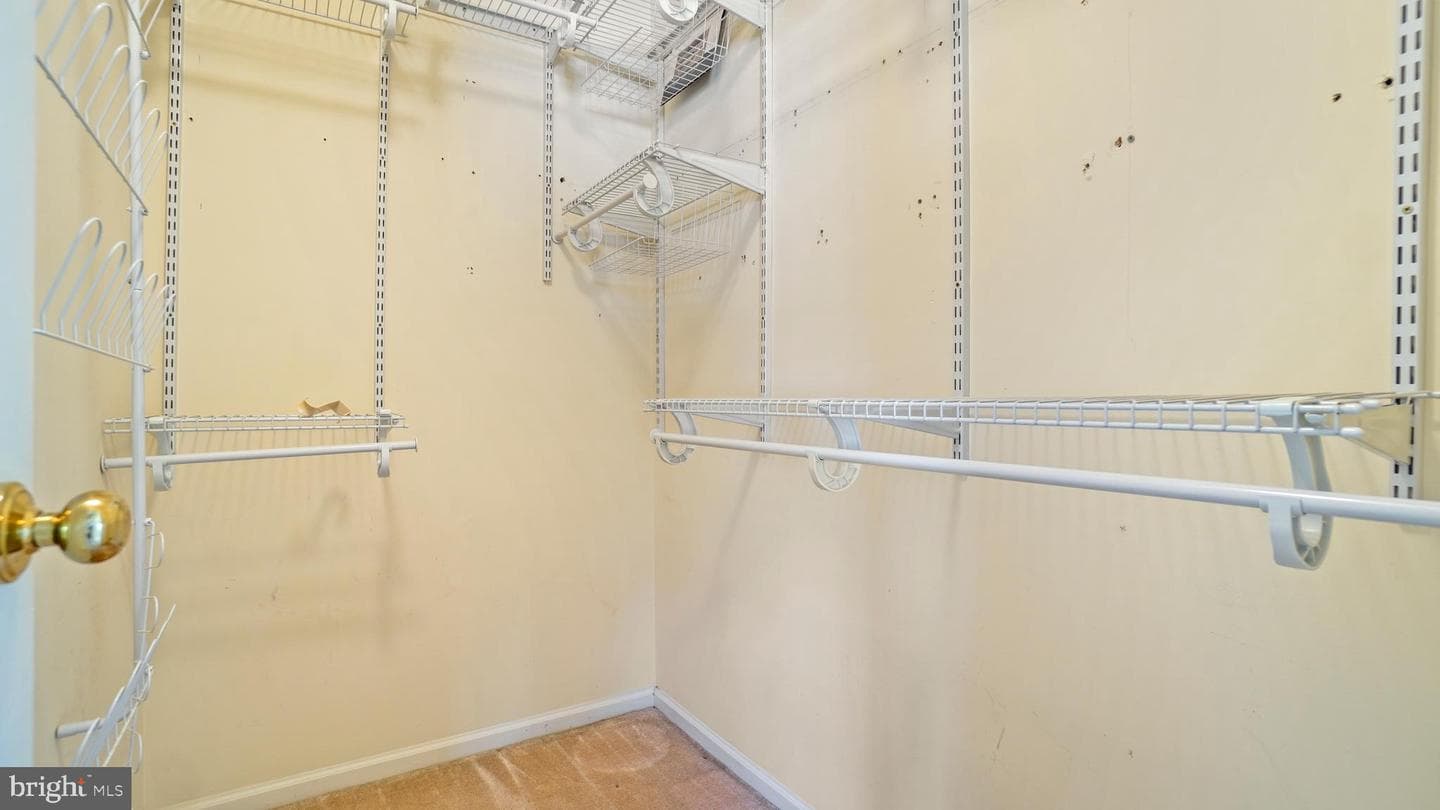 2710 Strongs Court photo 30
