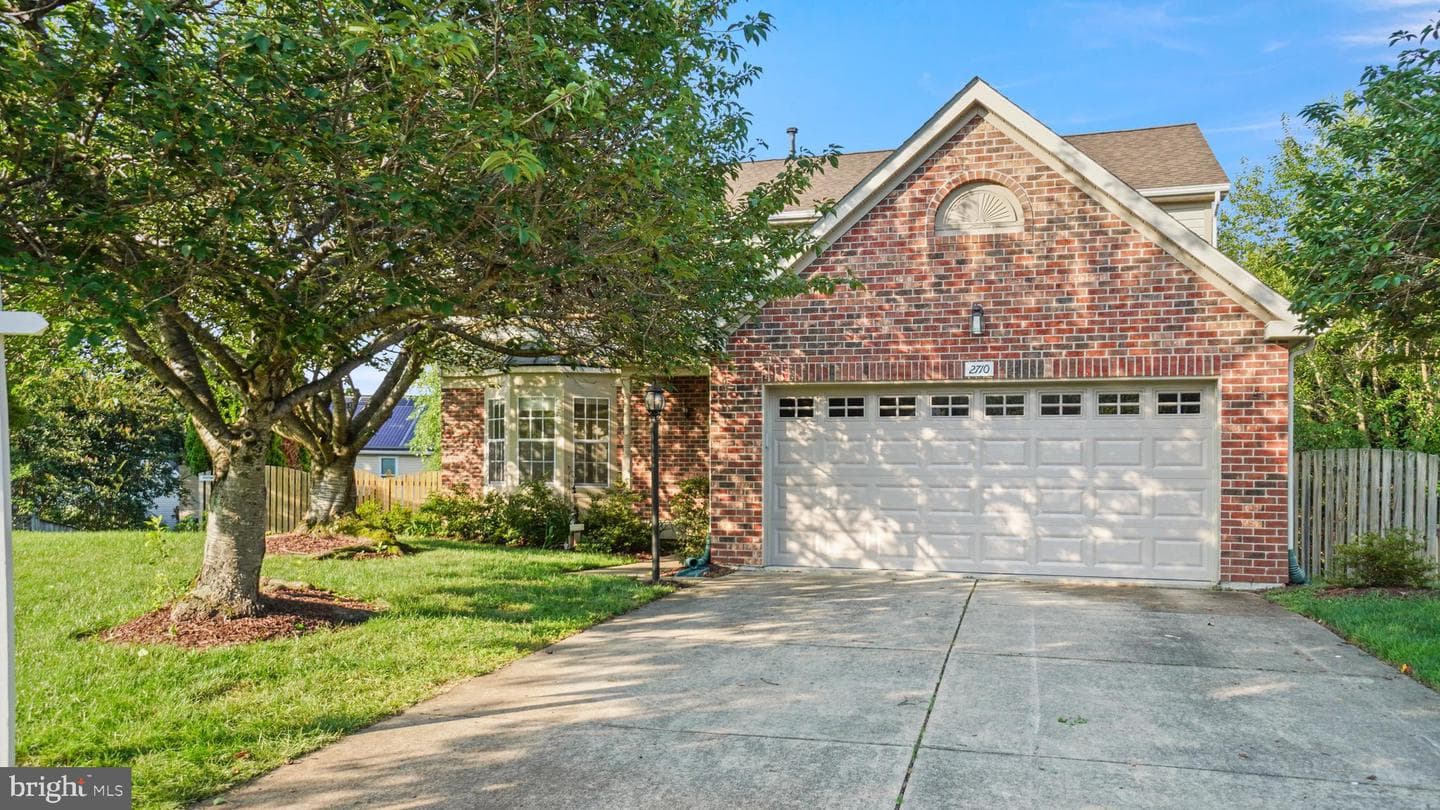 2710 Strongs Court photo 45