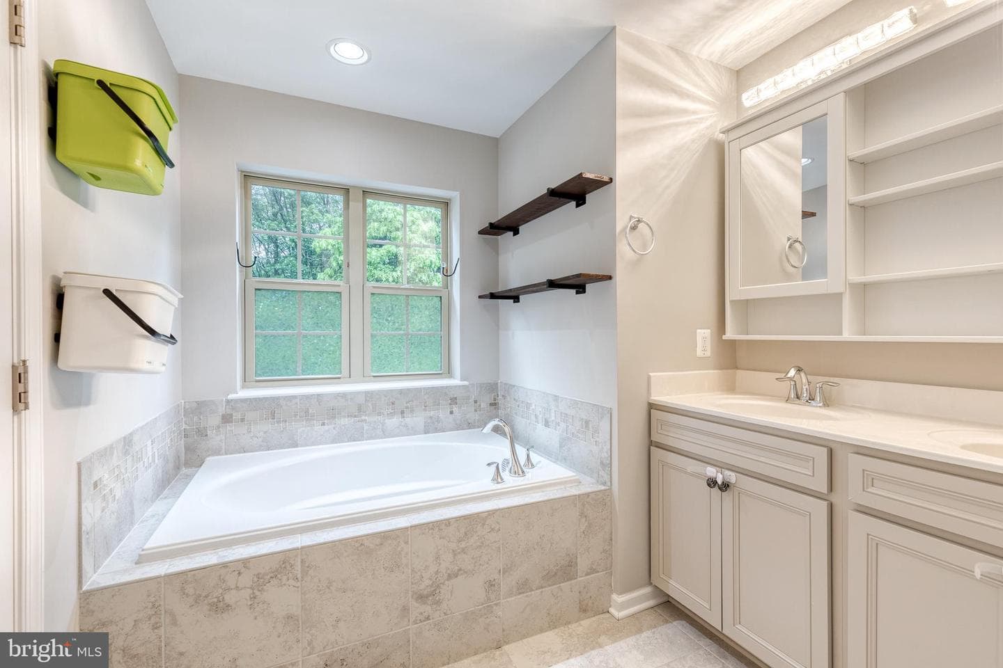 1508 Katla Court photo 15