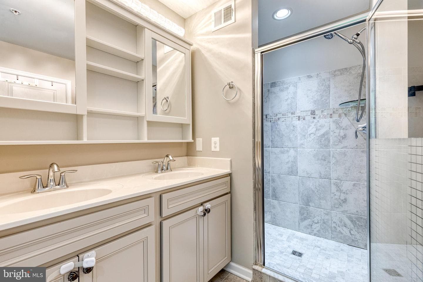 1508 Katla Court photo 16