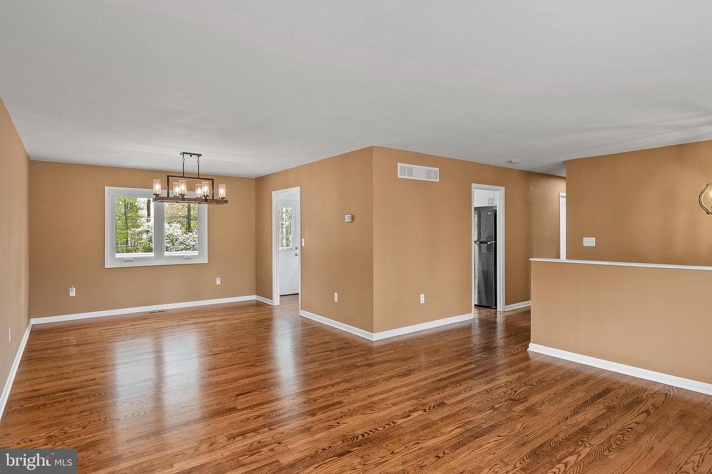 2742 Alfred Circle photo 12