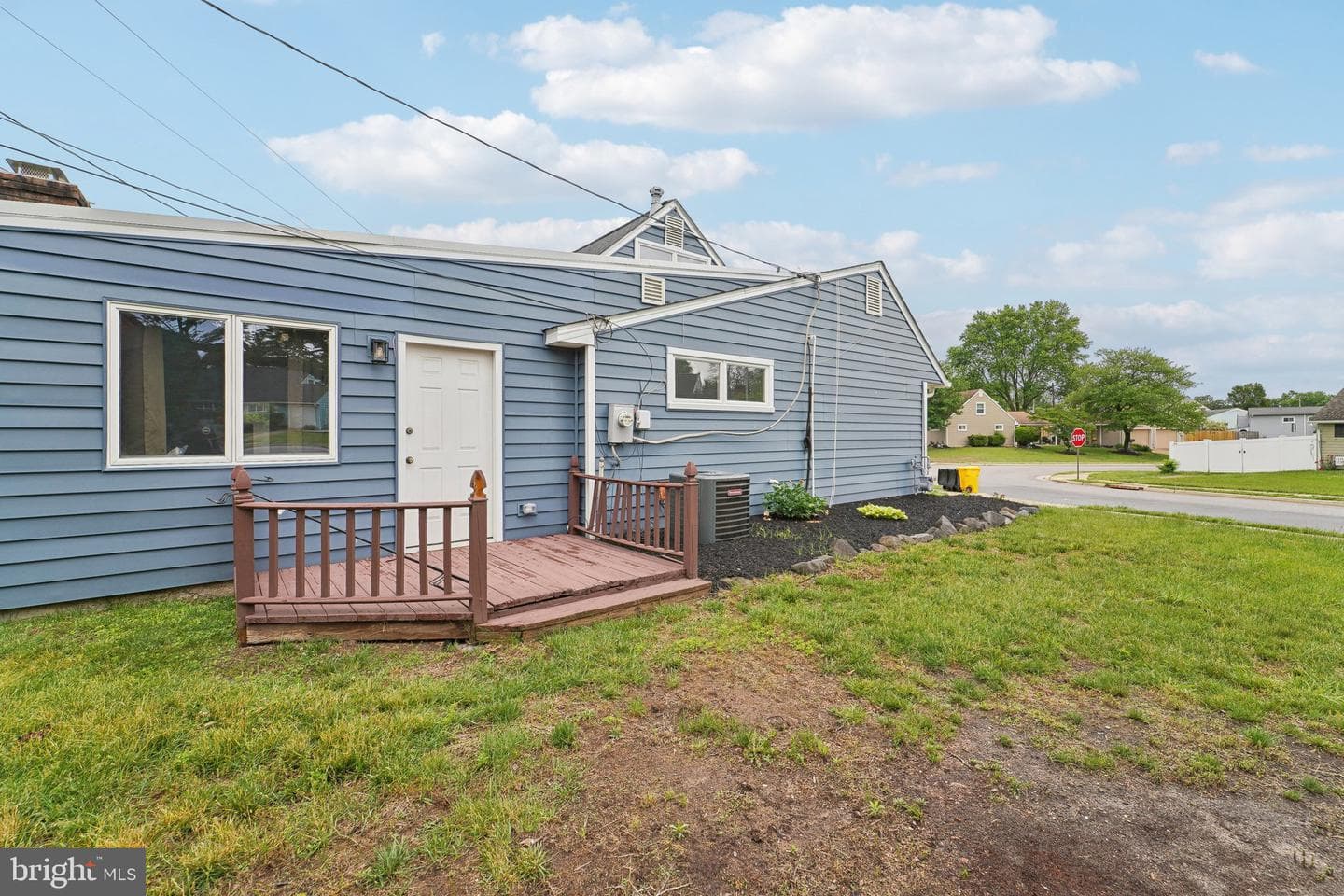 34 Thomas Road photo 42