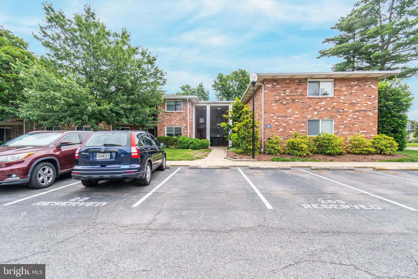 217 Victor Parkway #217h photo 2