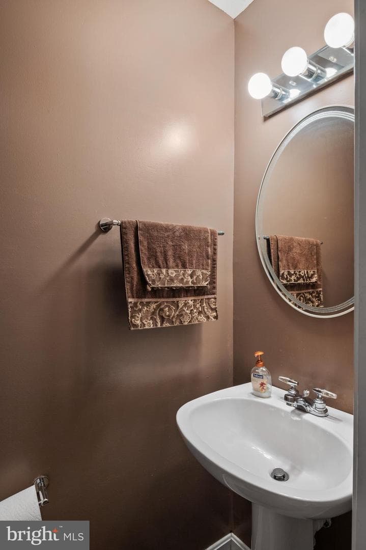 2510 Smoketree Lane photo 22