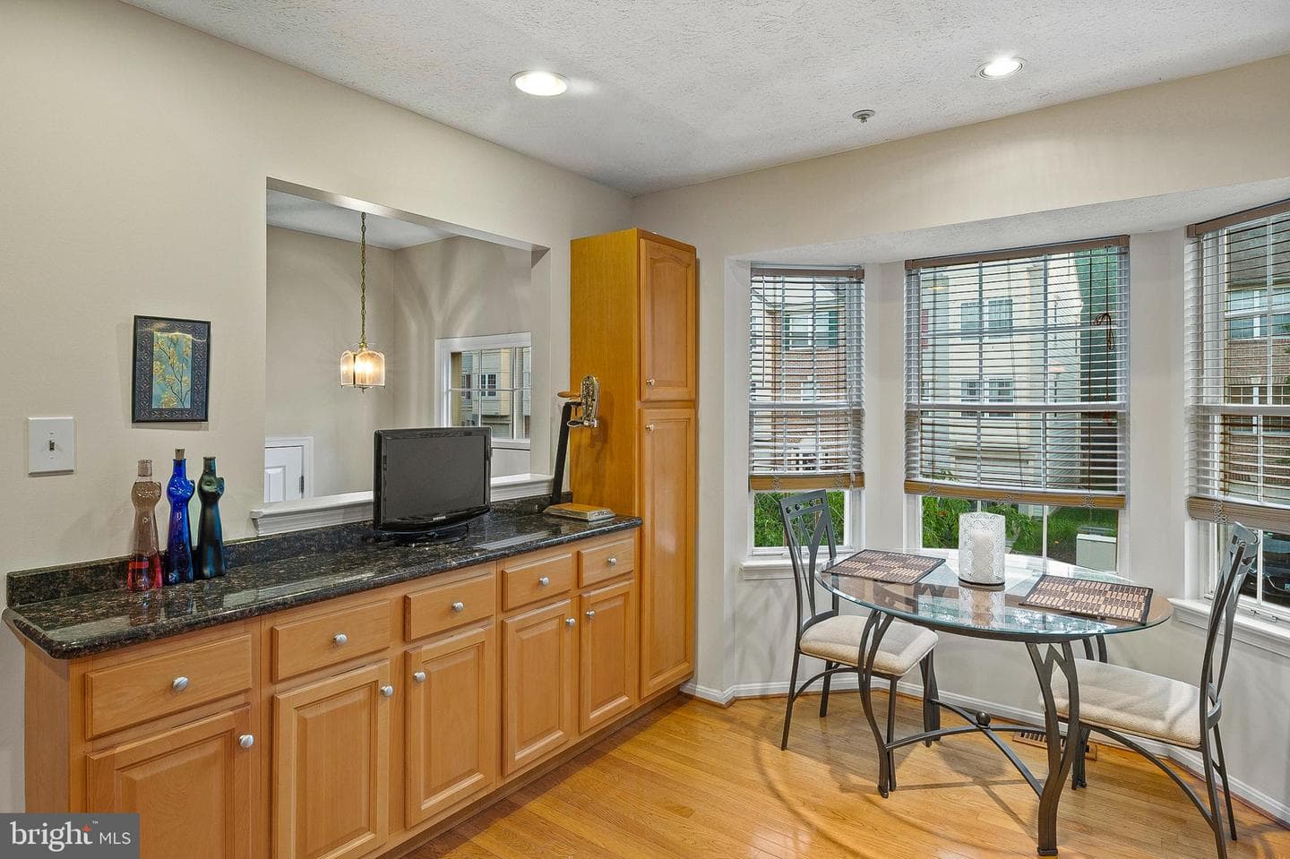 2510 Smoketree Lane photo 9