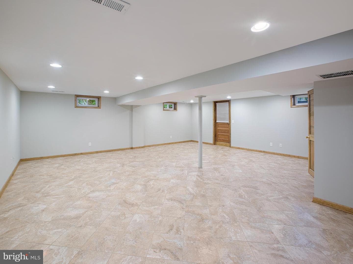 304 Mangrove Road photo 12