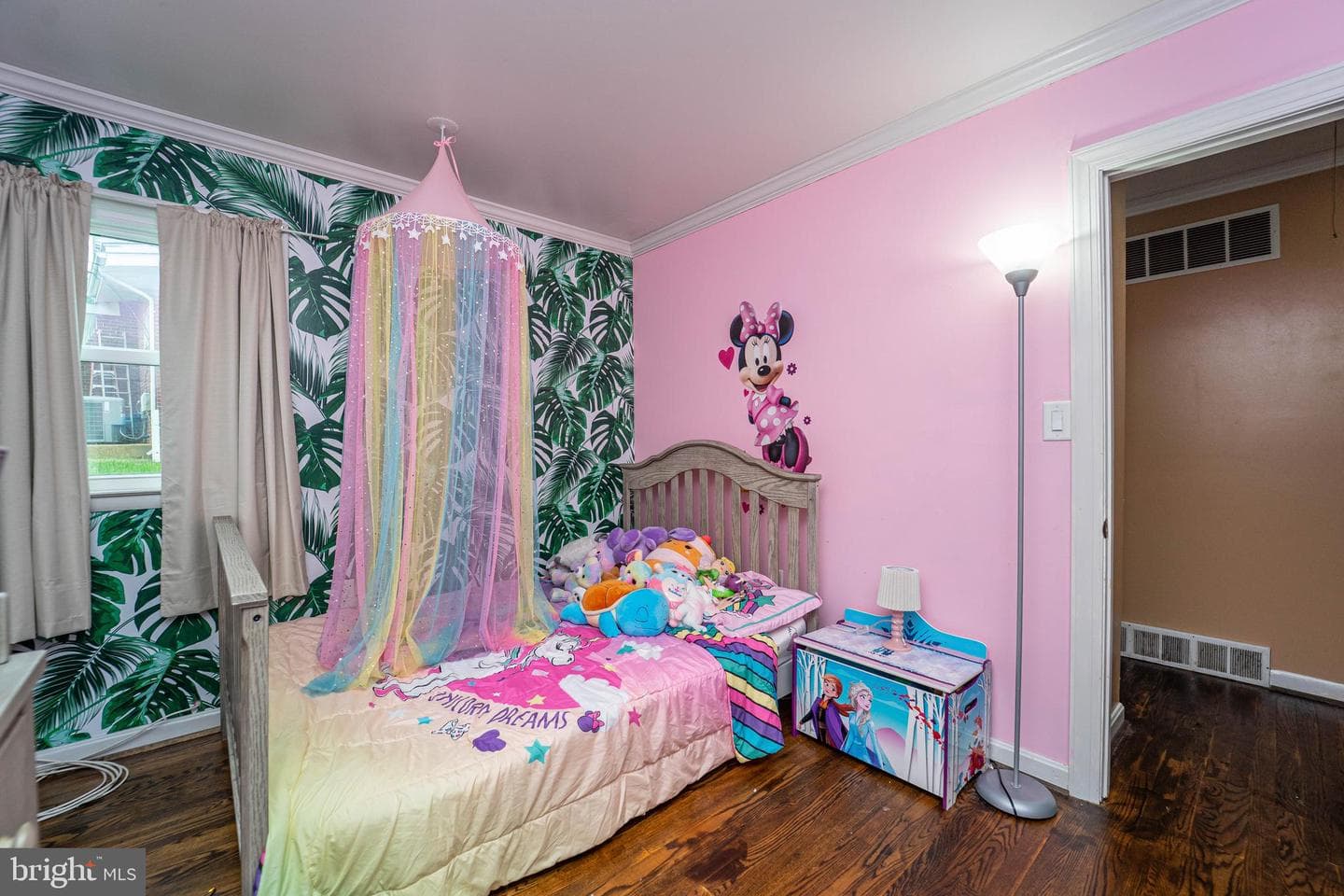 210 Coronet Drive photo 16