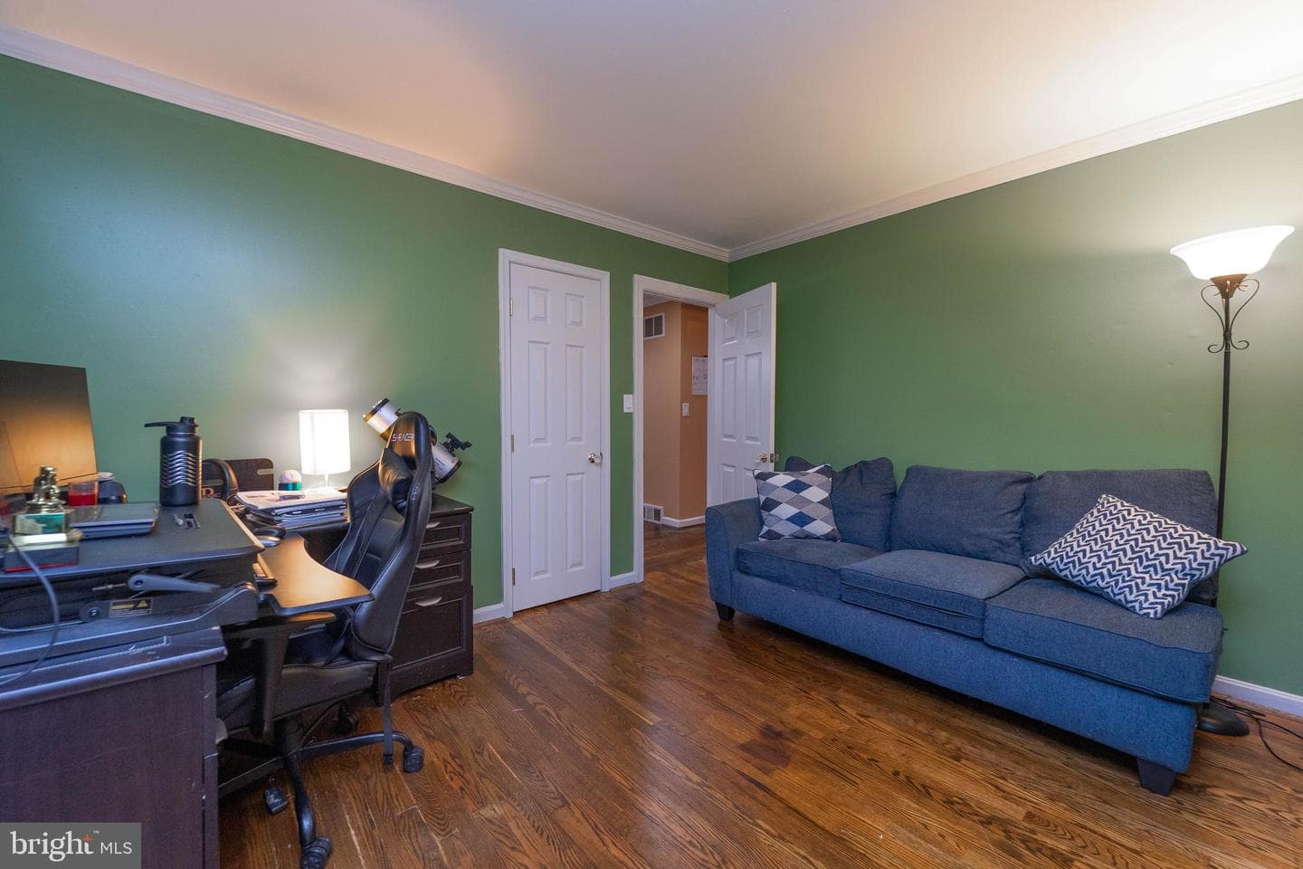 210 Coronet Drive photo 18