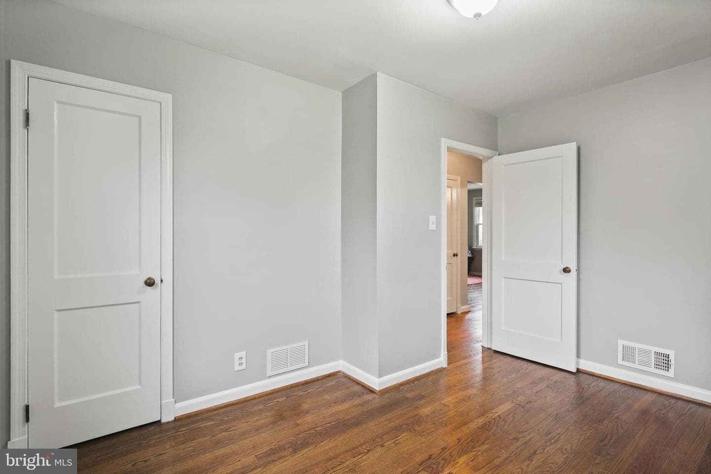 306 Linda Avenue photo 14