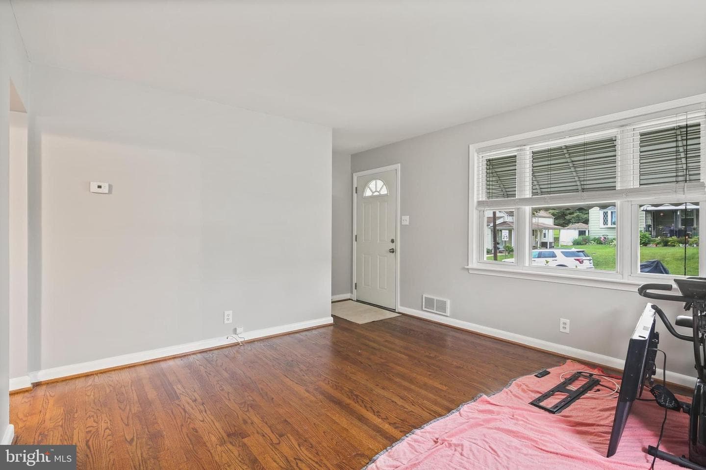 306 Linda Avenue photo 6