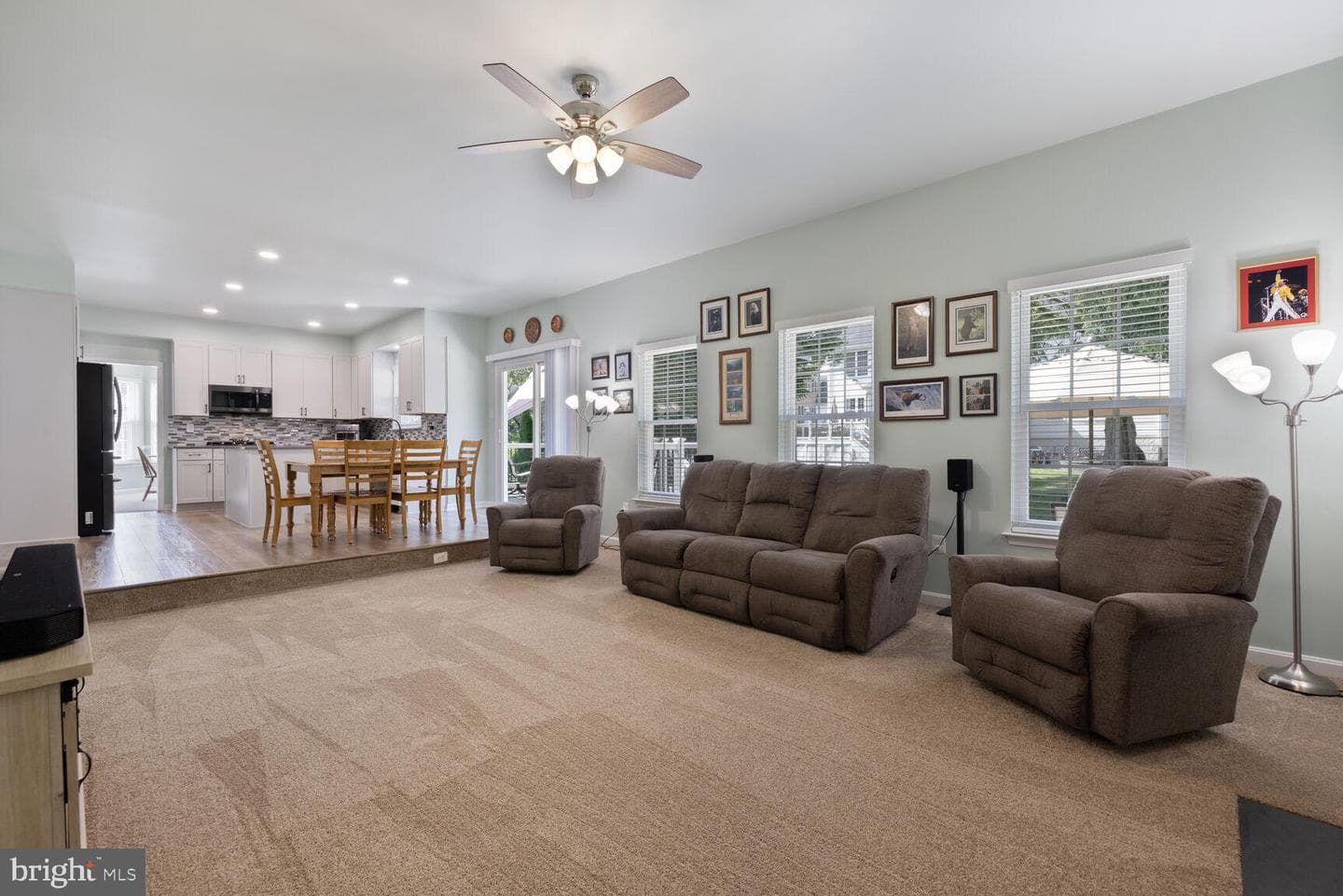 1839 Disney Estates Circle photo 18
