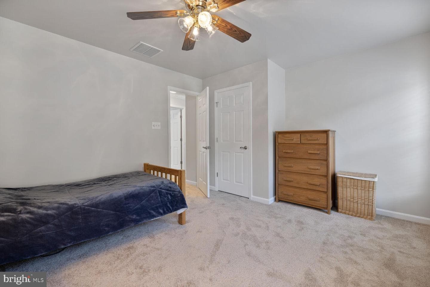 1839 Disney Estates Circle photo 21