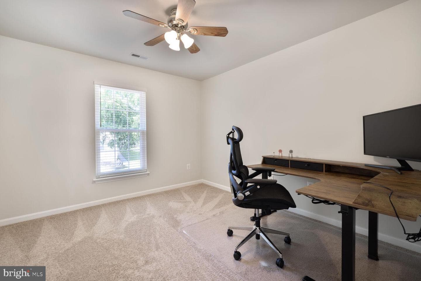 1839 Disney Estates Circle photo 26