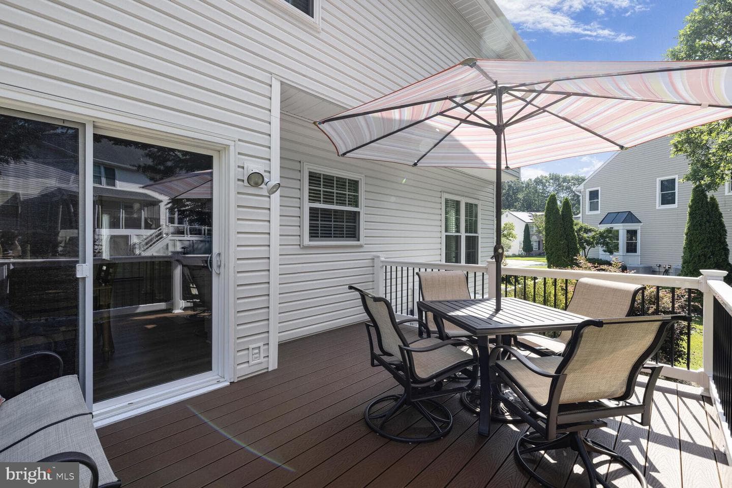 1839 Disney Estates Circle photo 43