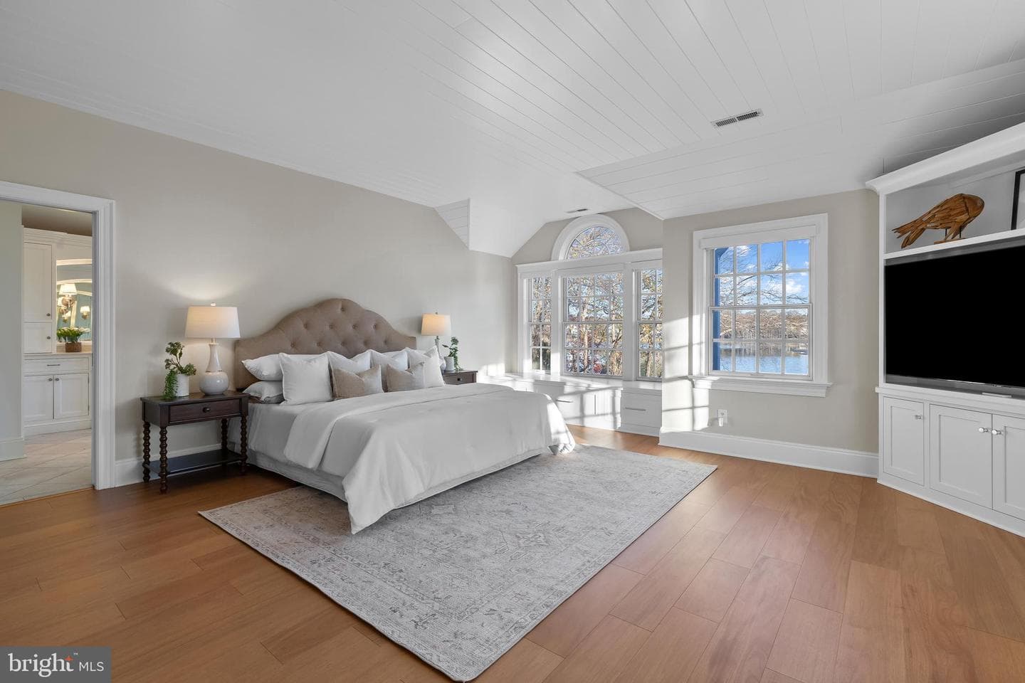 1241 Cherry Tree Lane photo 24